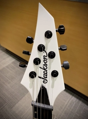 Jackson Guitars - 291-1001-576 3